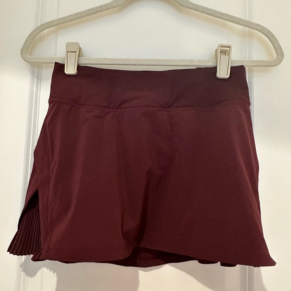 Lululemon Play Off The Pleats Skirt | Cassis - Picture 6 of 8
